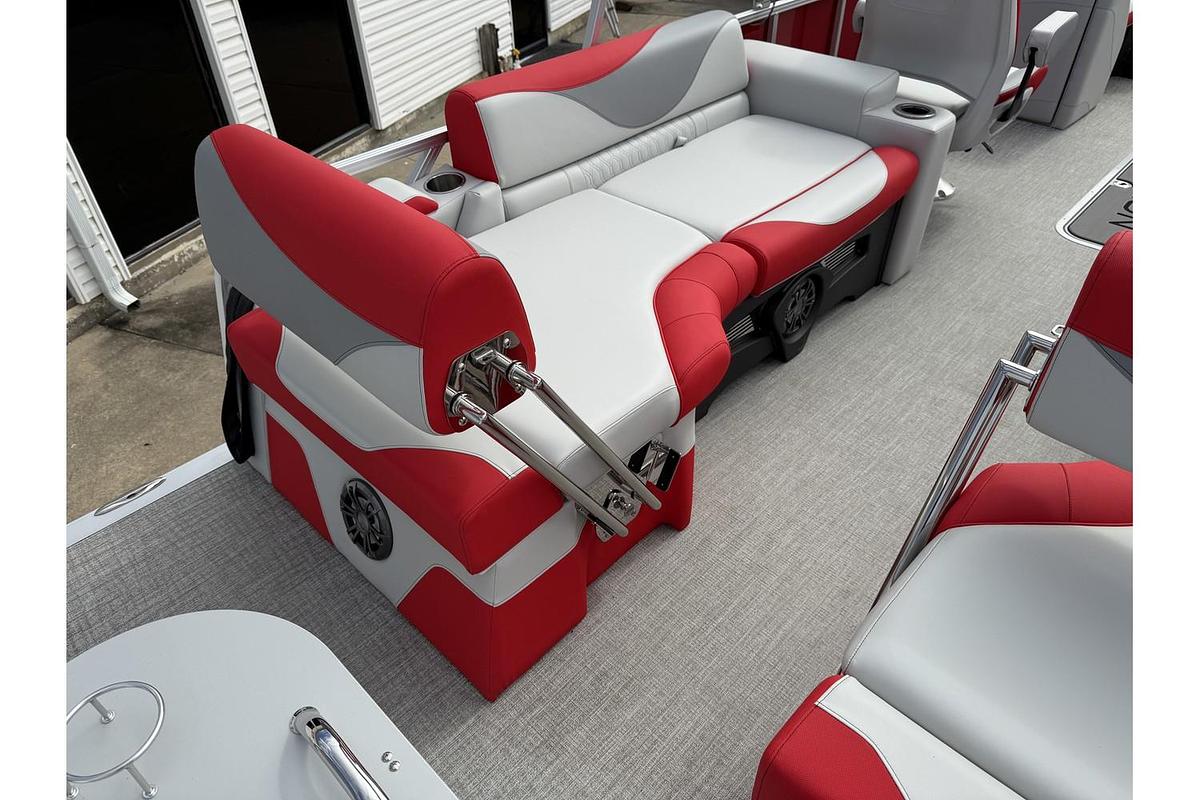 2026 Avalon 2385 LSZ Quad Lounge Shift