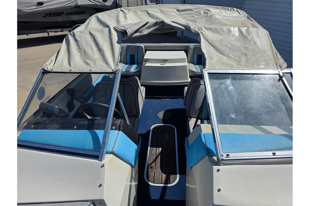 Used 1987 Wellcraft 180 Classic