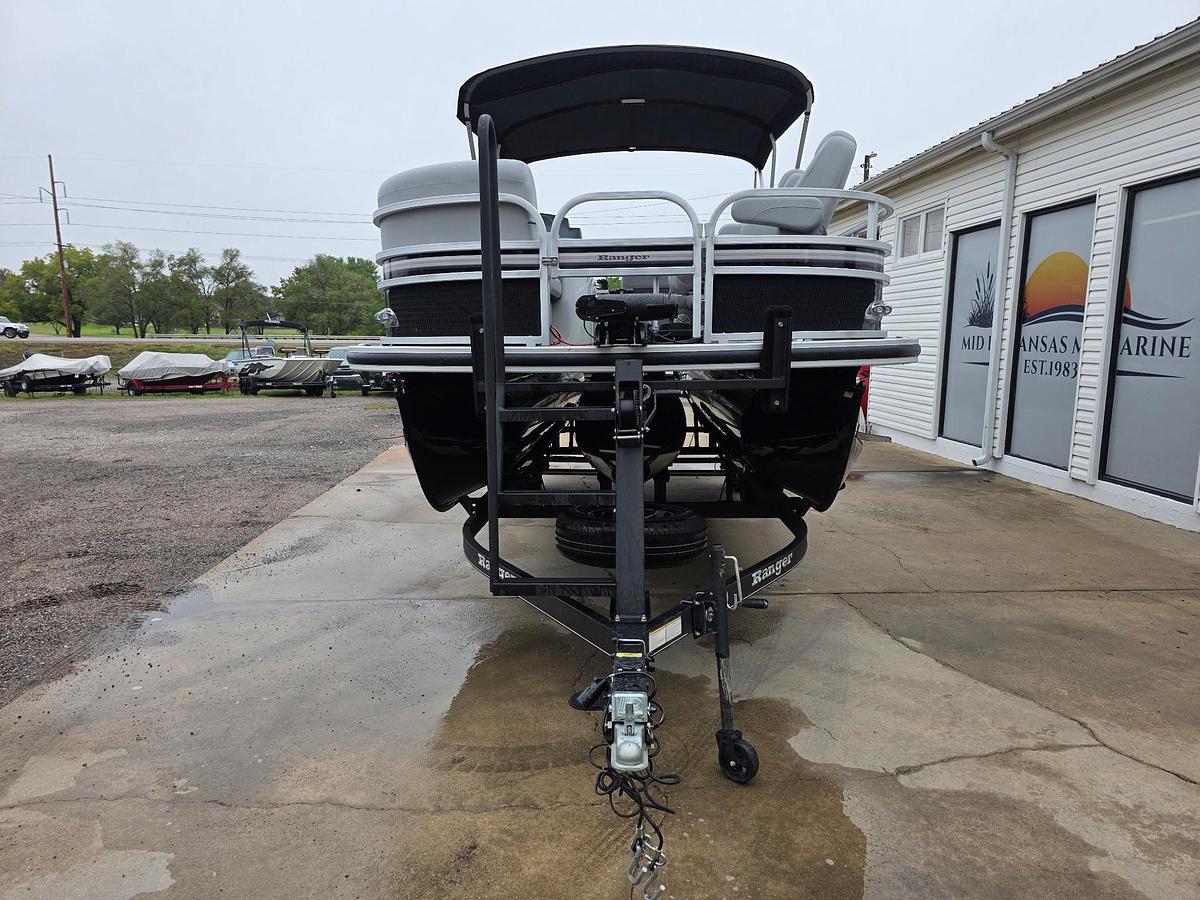 Used 2023 Ranger RP 223 FC Tritoon