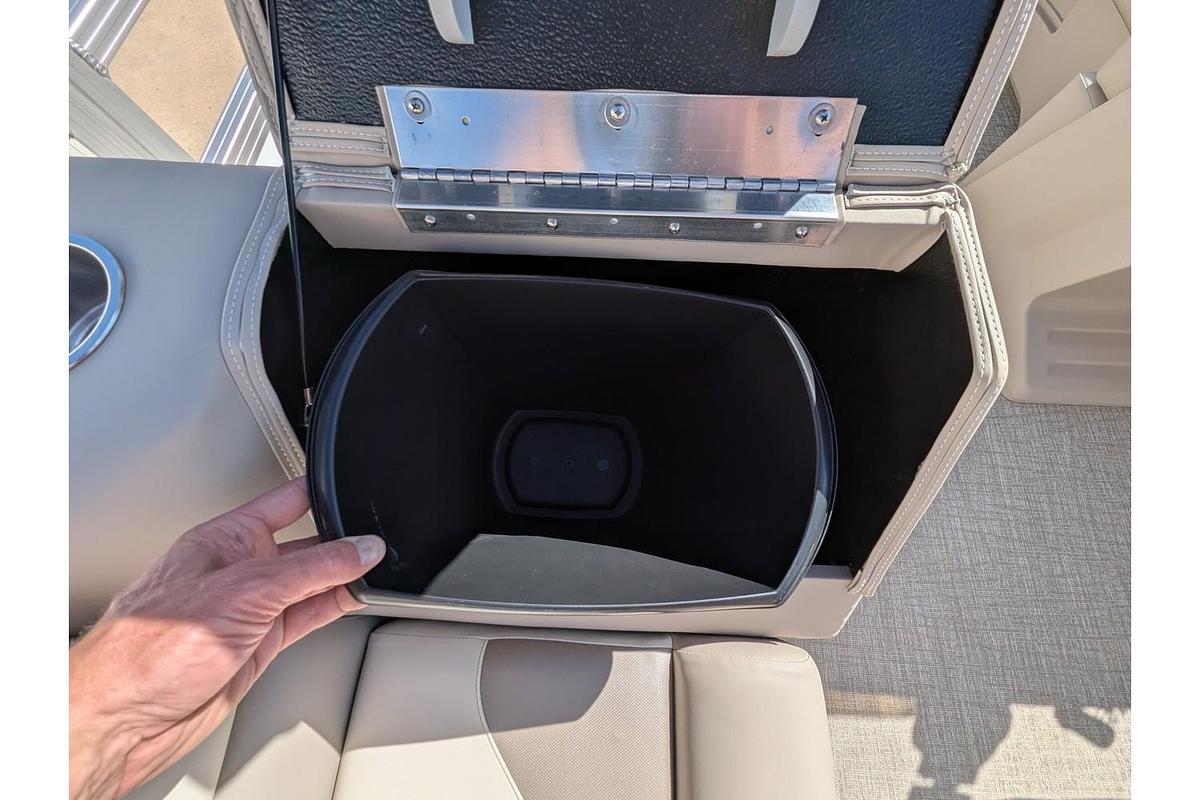 2026 Avalon 2175 Venture Cruise Rear Bench