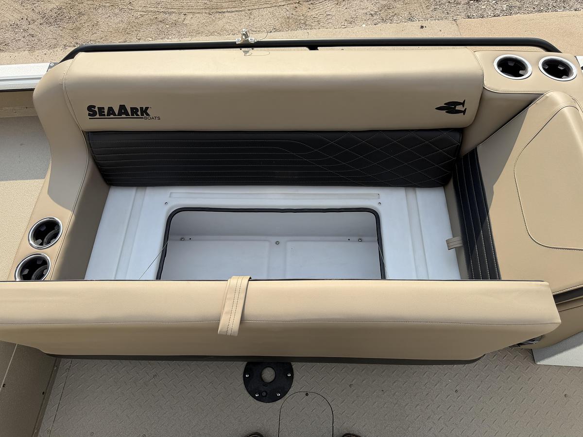 2027 SeaArk Easy 200