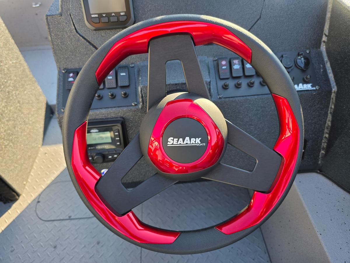 2027 SeaArk Proguide