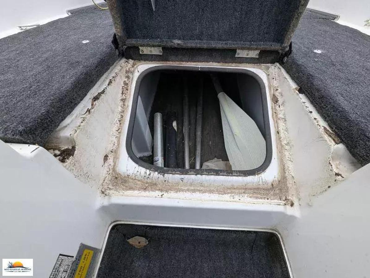 Used 1996 Champion 181