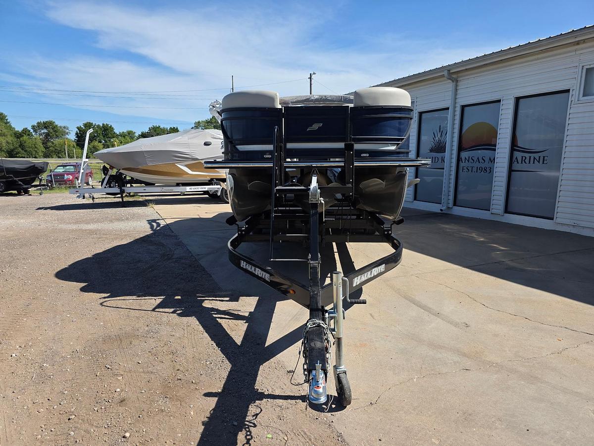 Used 2021 Starcraft SLS 3 Tritoon