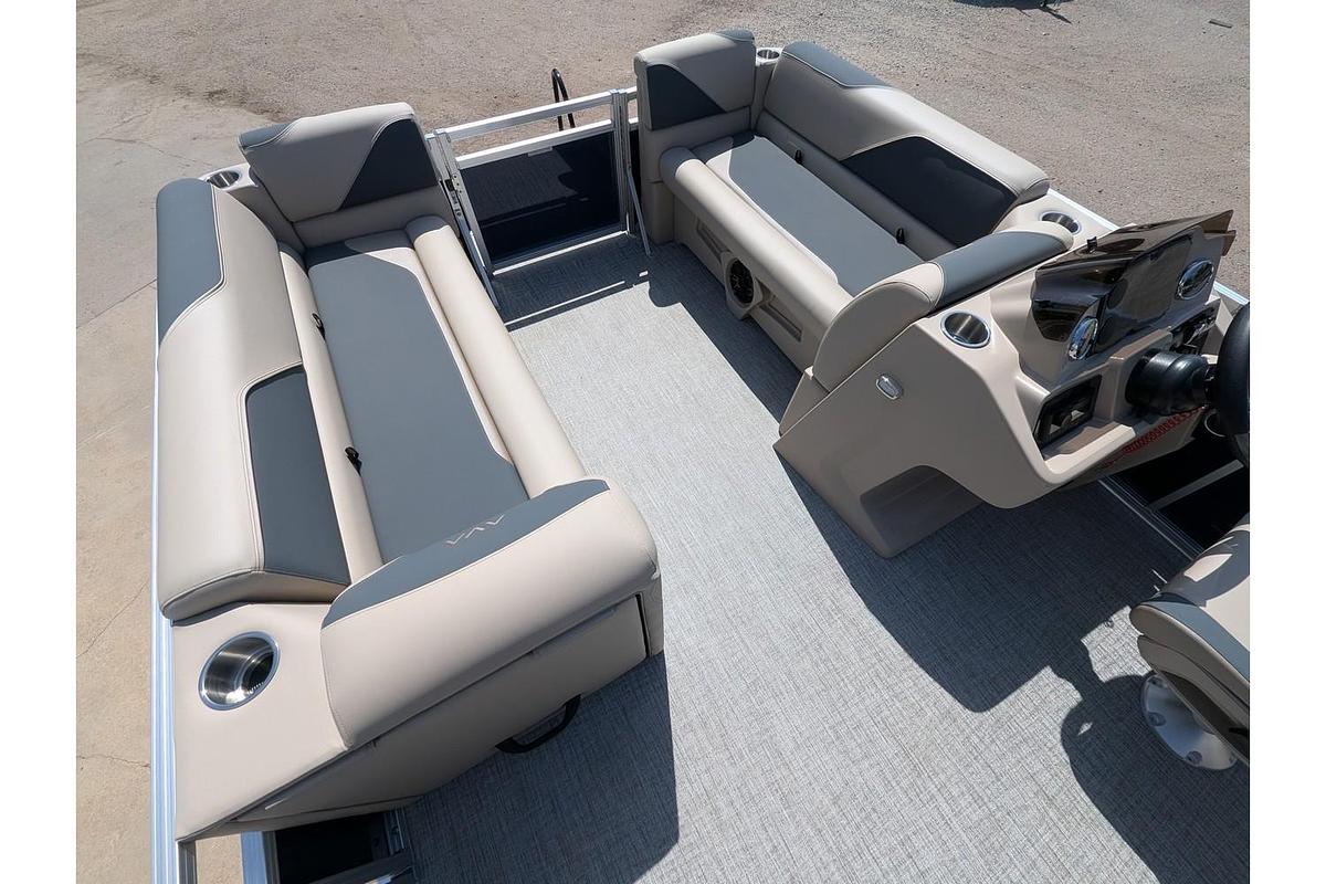 2026 Avalon 2180 Venture Quad Lounger
