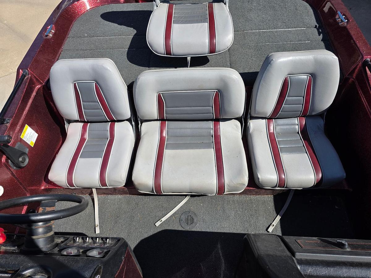 Used 1996 Stratos 268 DC