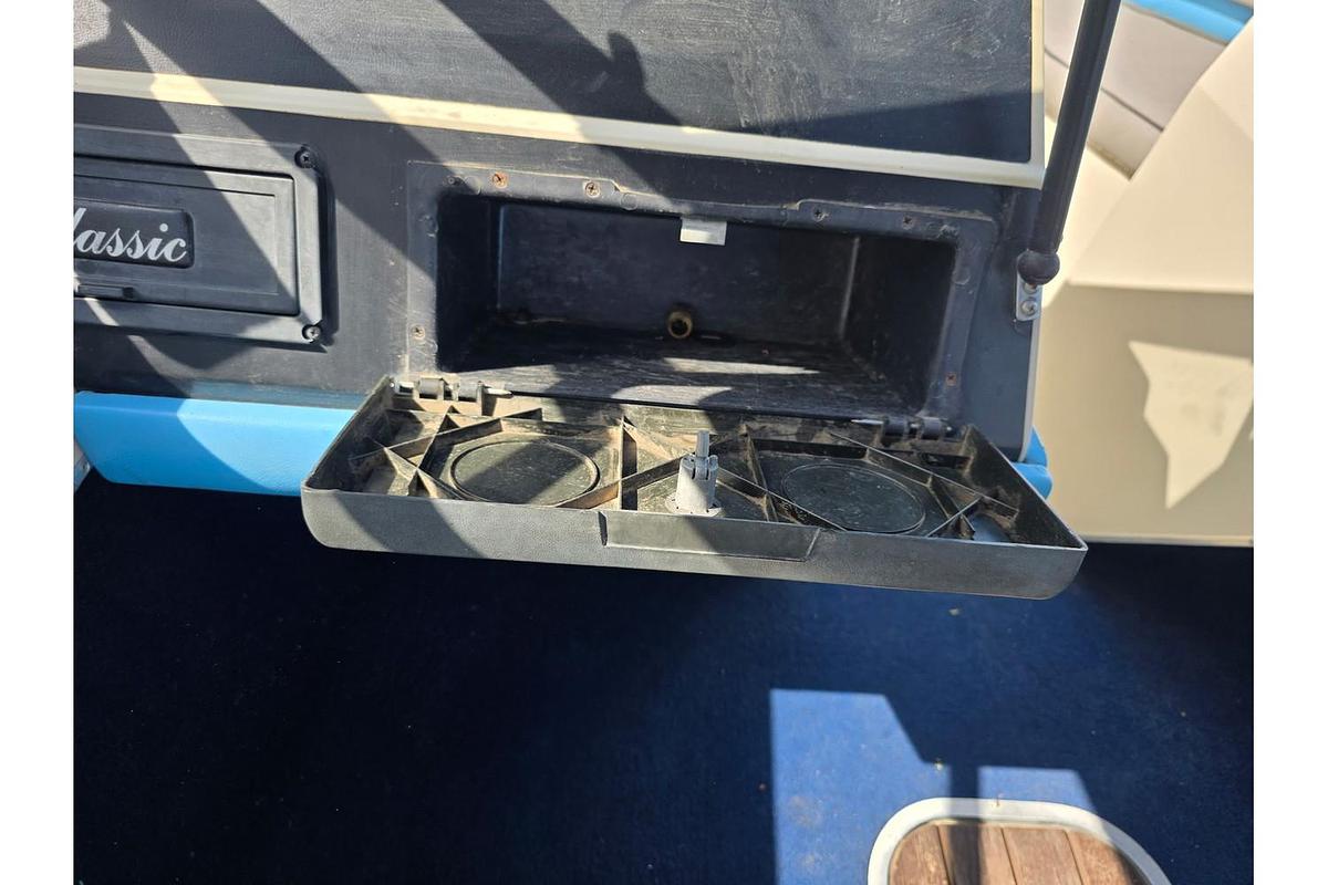 Used 1987 Wellcraft 180 Classic