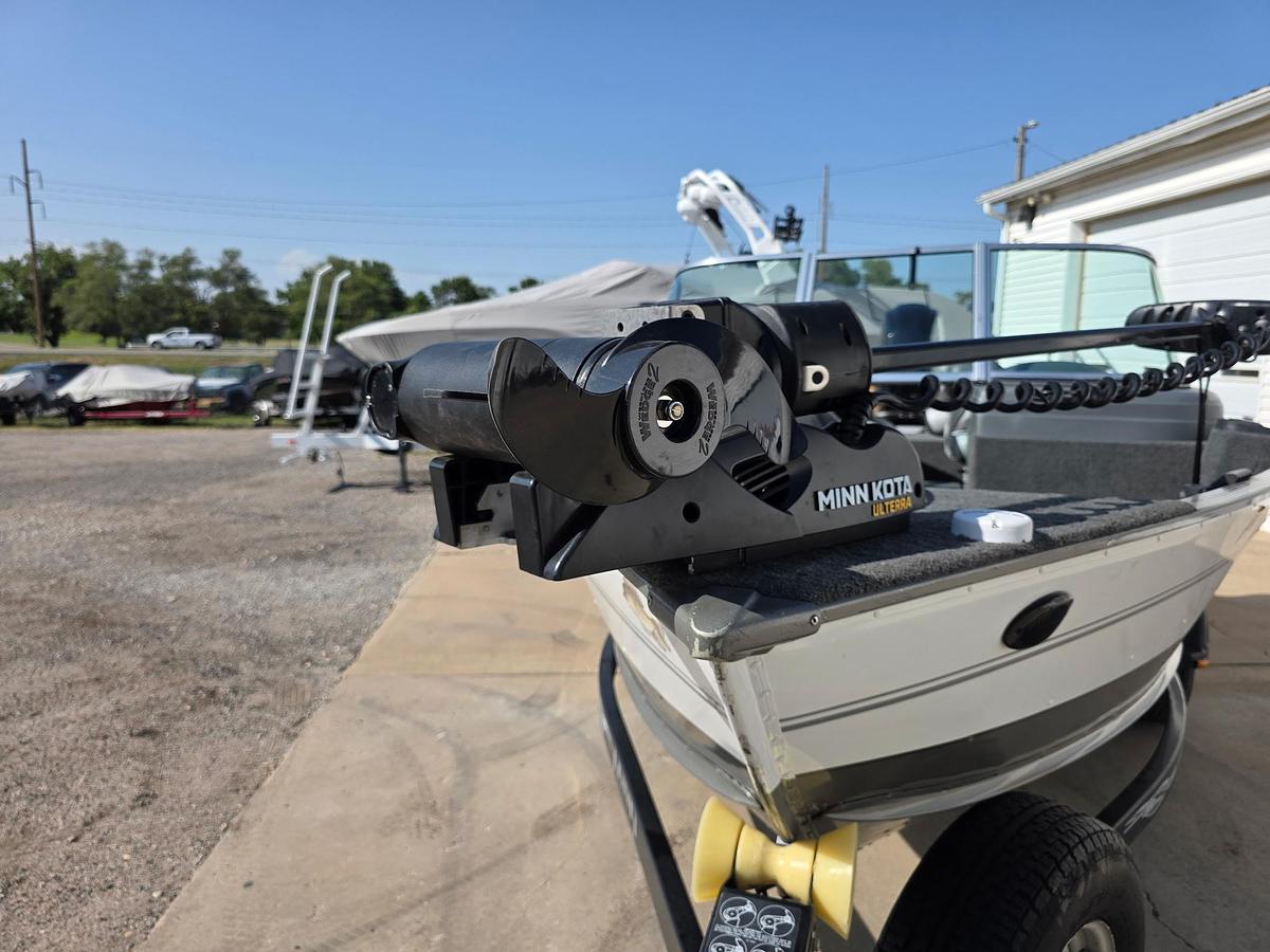 Used 2013 Lund 1775 Impact XS Sport
