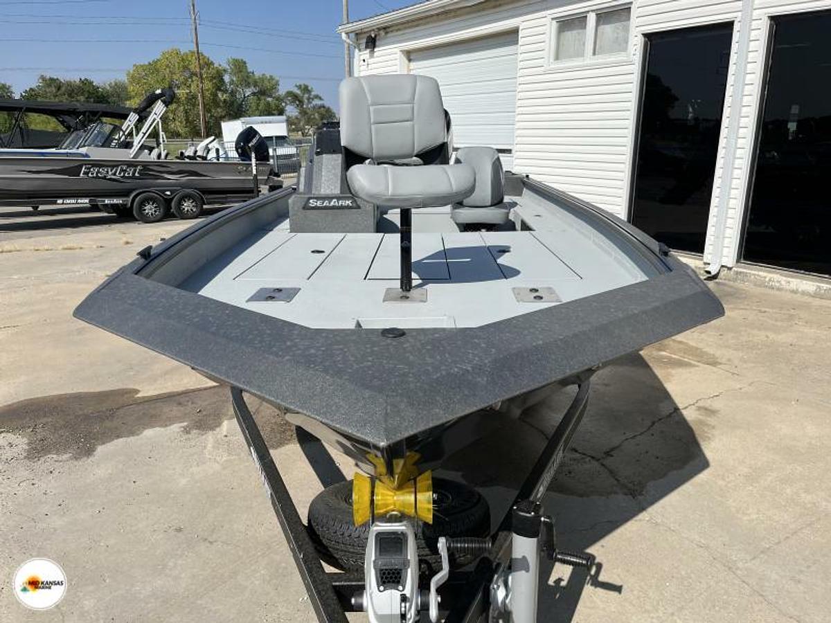 2024 SeaArk FLEX-2172