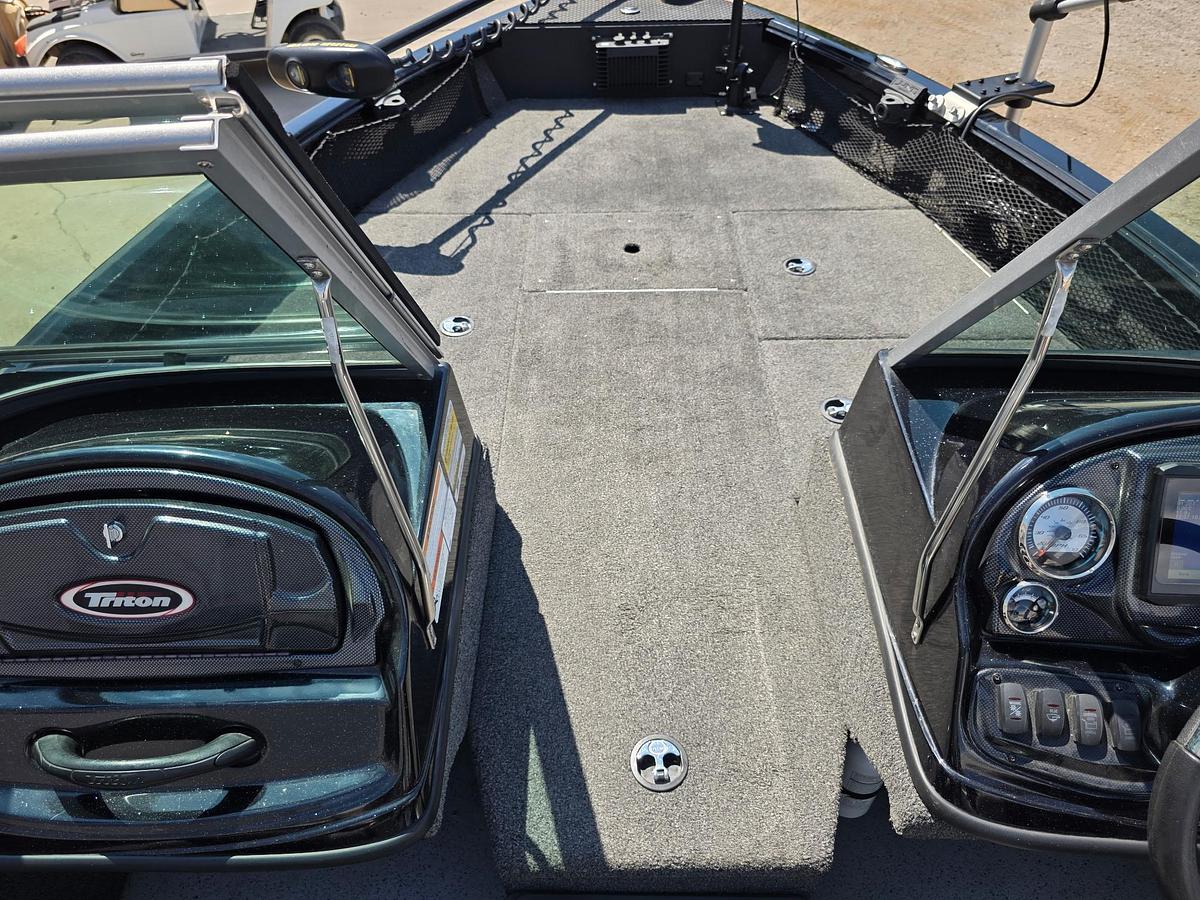 Used 2015 Triton 178 DV