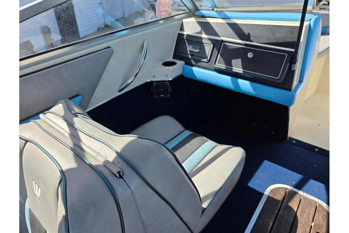 Used 1987 Wellcraft 180 Classic