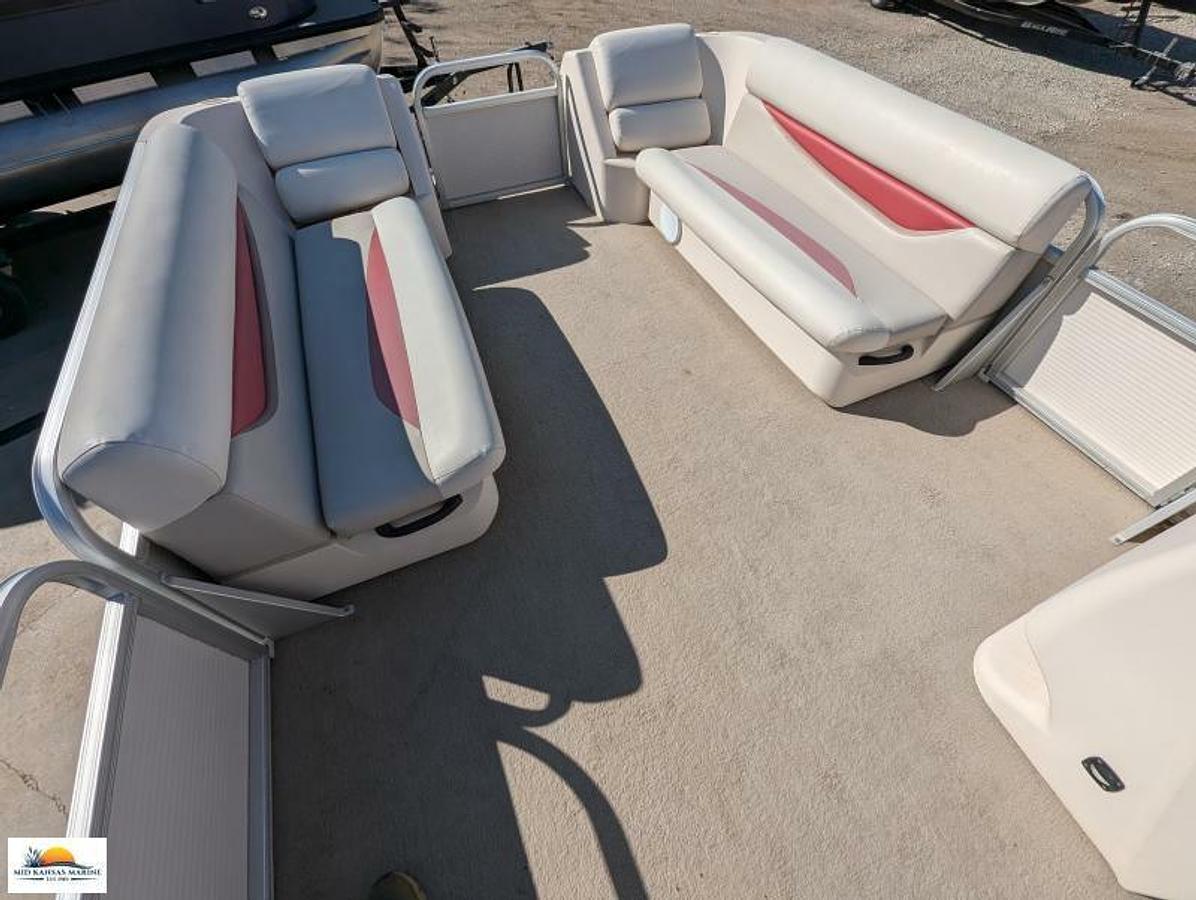 Used 2007 Princecraft Vision 23 Tritoon