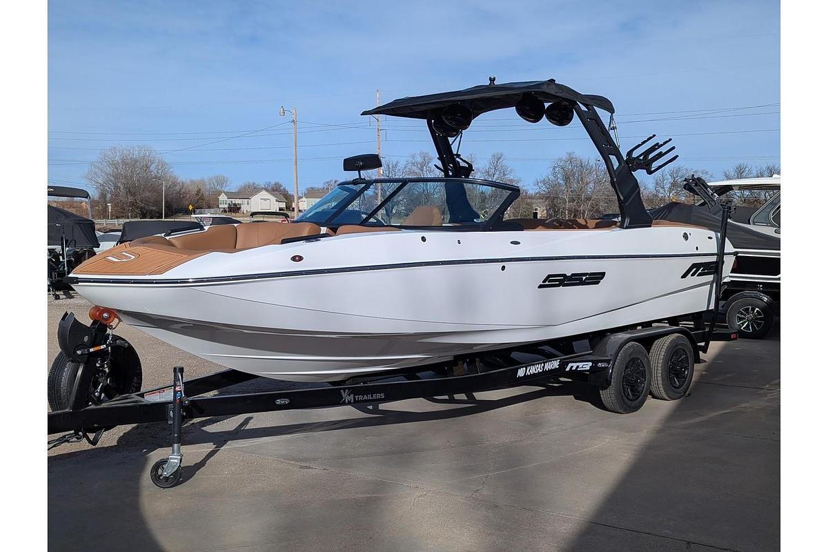 Used 2026 MB Sports B52 23 Classic