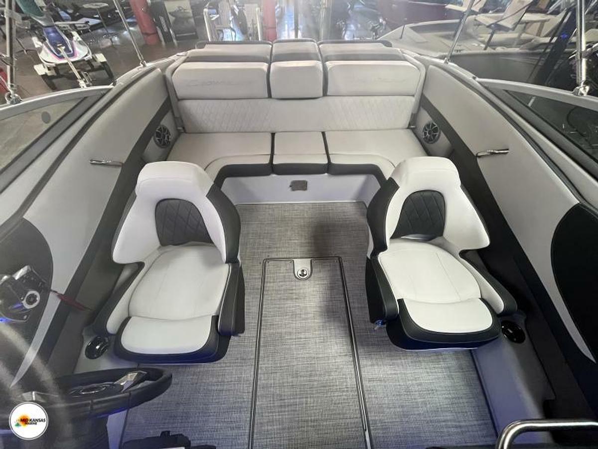 2024 Crownline 220 SS BELOW DEALER INVOICE