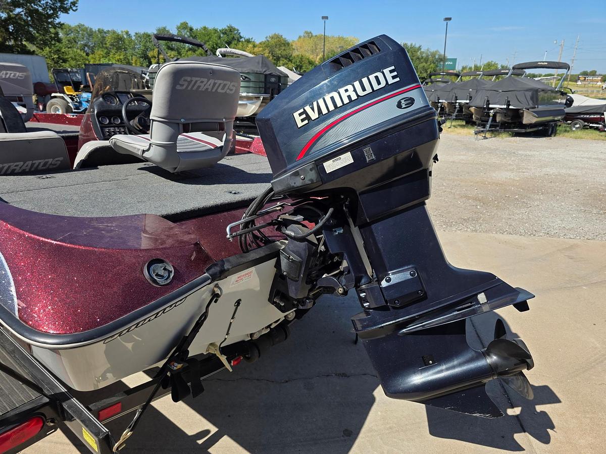Used 1996 Stratos 268 SC