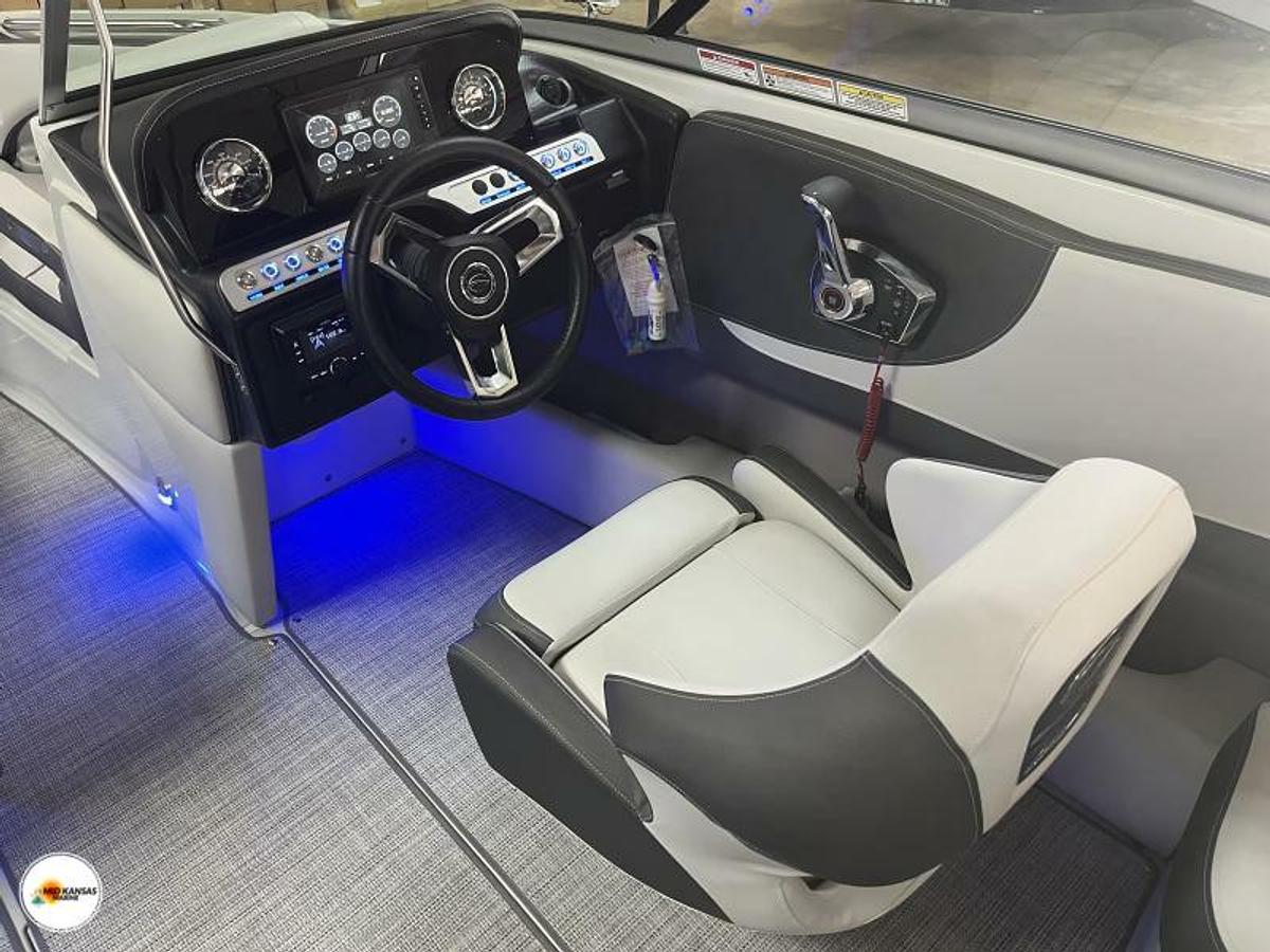 2024 Crownline 220 SS BELOW DEALER INVOICE