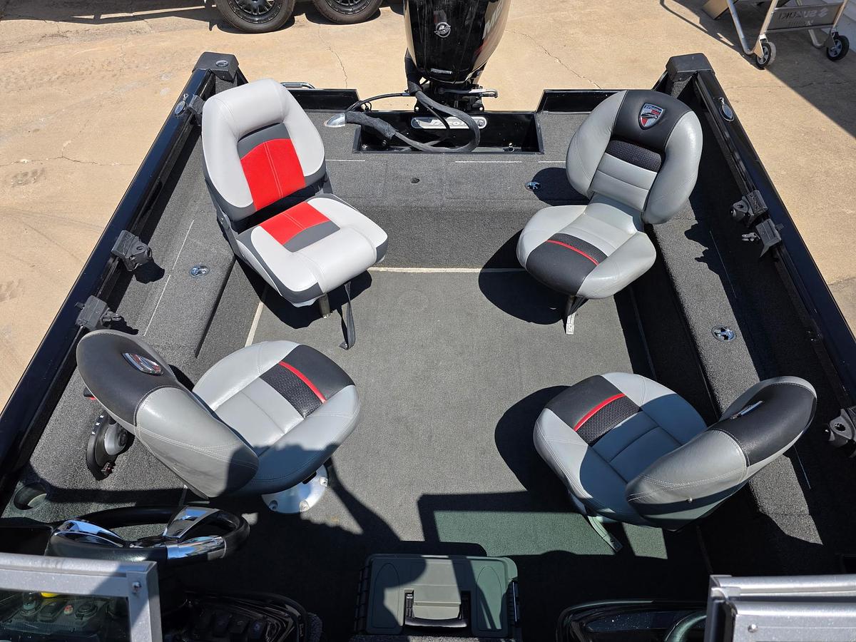 Used 2015 Triton 178 DV