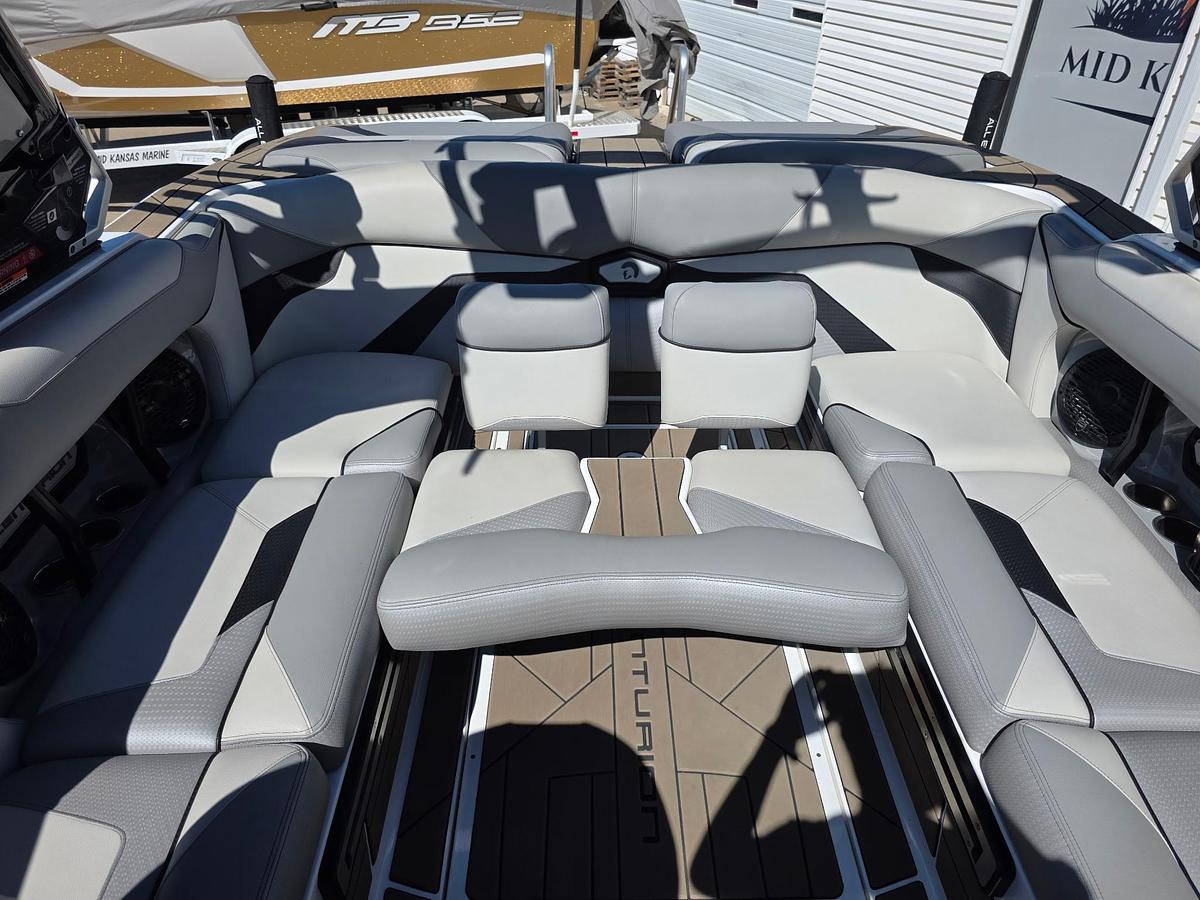 Used 2022 Centurion RI 230