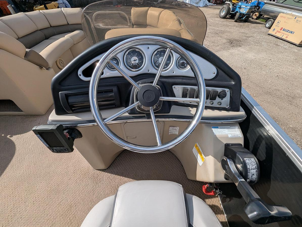 Used 2013 Silverwave 220 Island CL