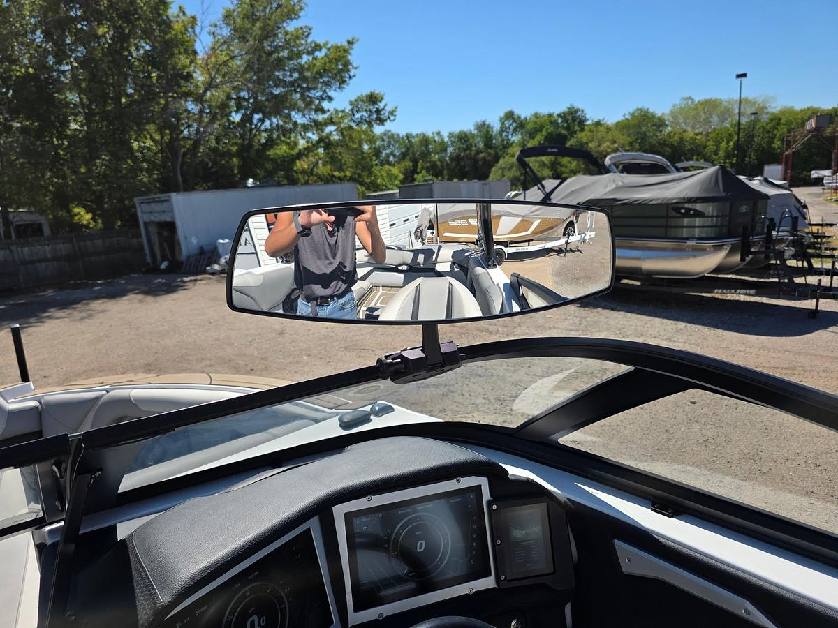 Used 2022 Centurion RI 230