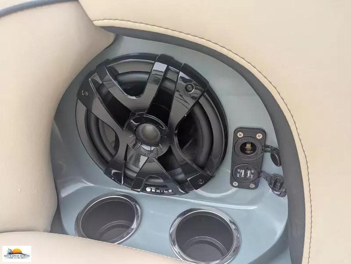 2026 MB Sports B52 23 Alpha