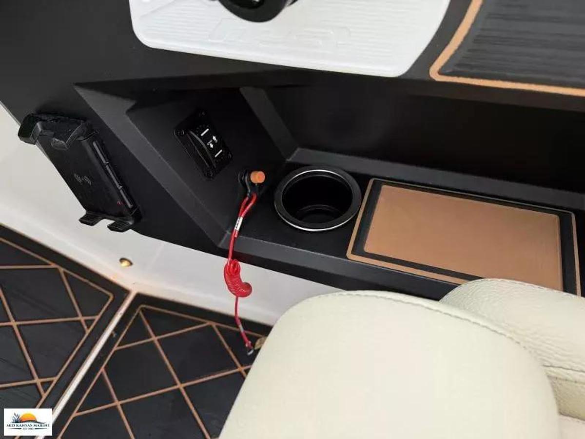 2026 MB Sports B52 25 Alpha