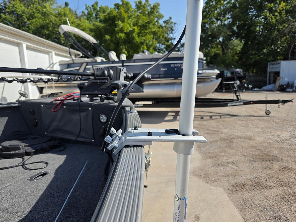 Used 2013 Lund 1775 Impact XS Sport