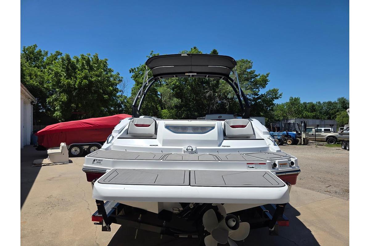 Used 2023 Hurricane SS 205