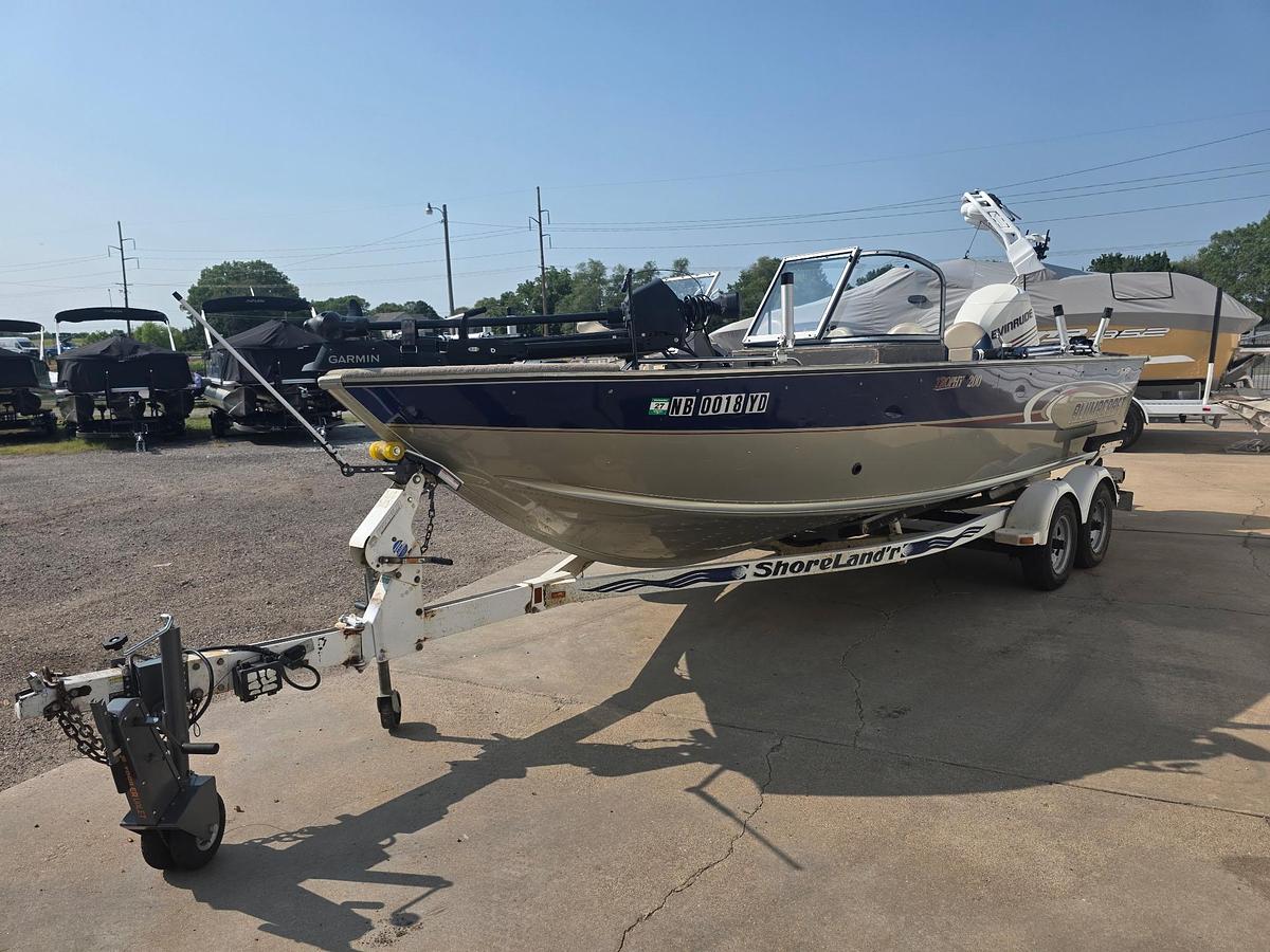 Used 2003 Alumacraft Trophy 200