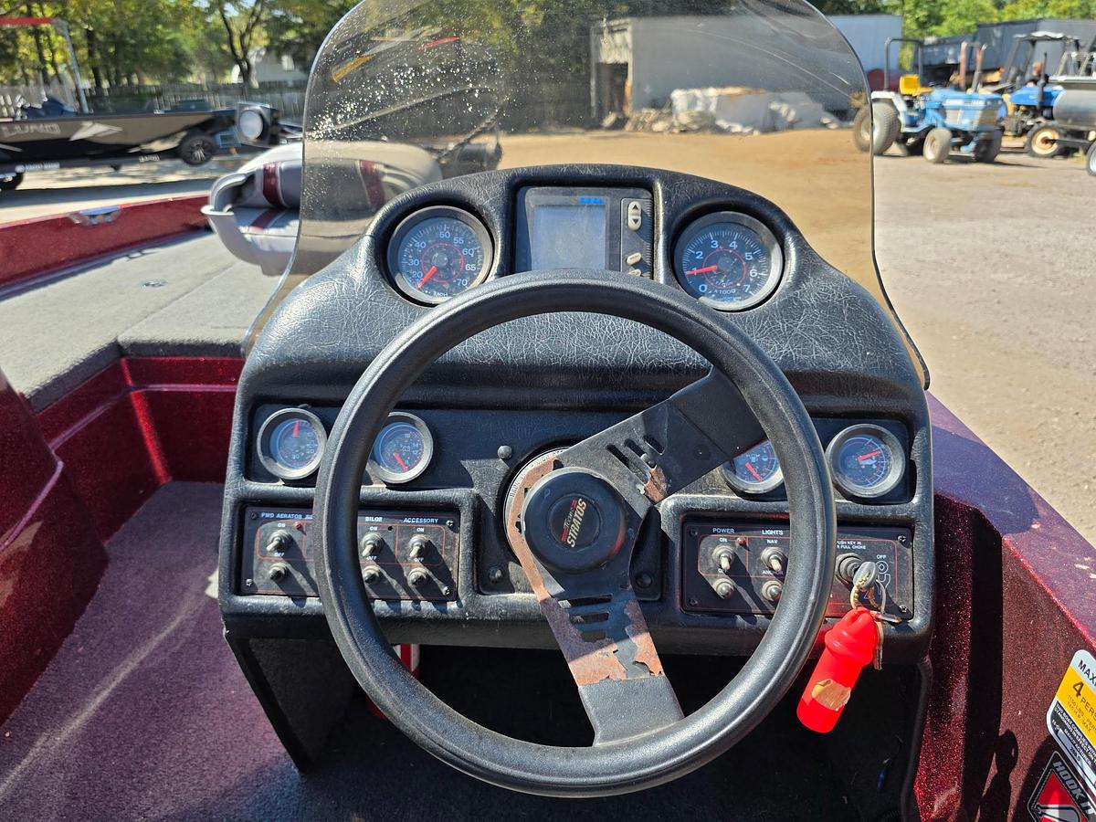 Used 1996 Stratos 268 SC