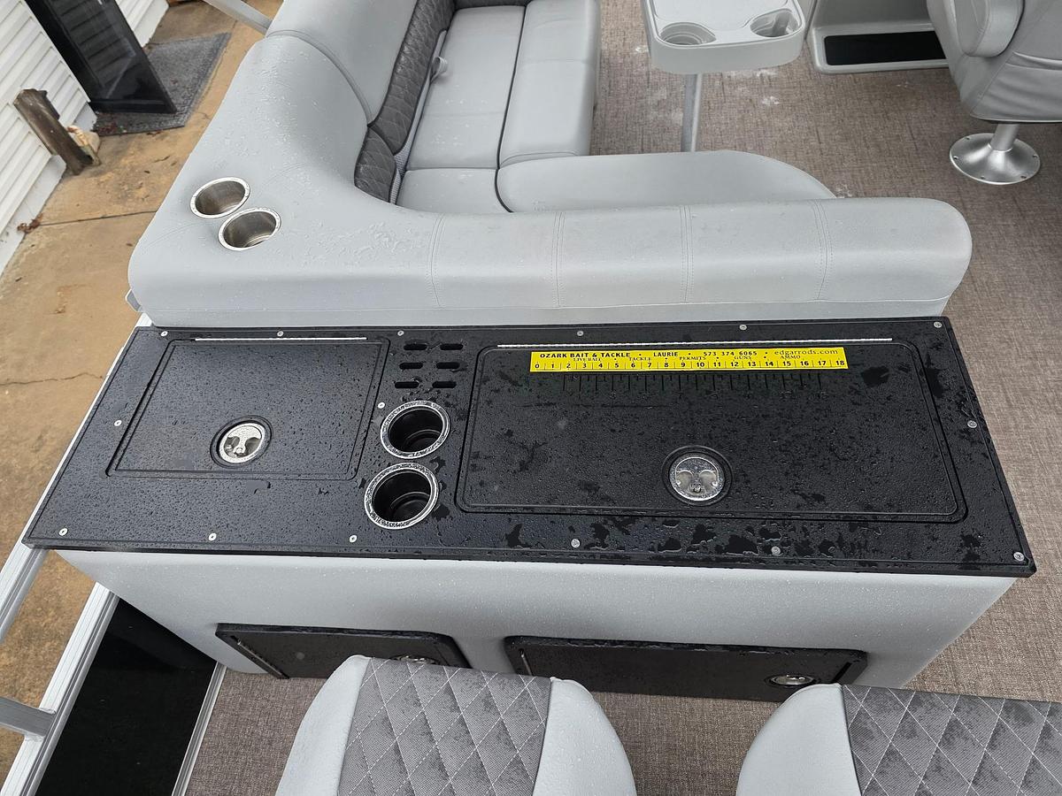 Used 2023 Ranger RP 223 FC Tritoon