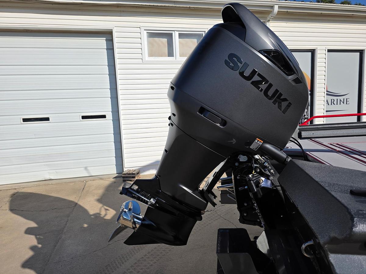 2027 SeaArk Proguide
