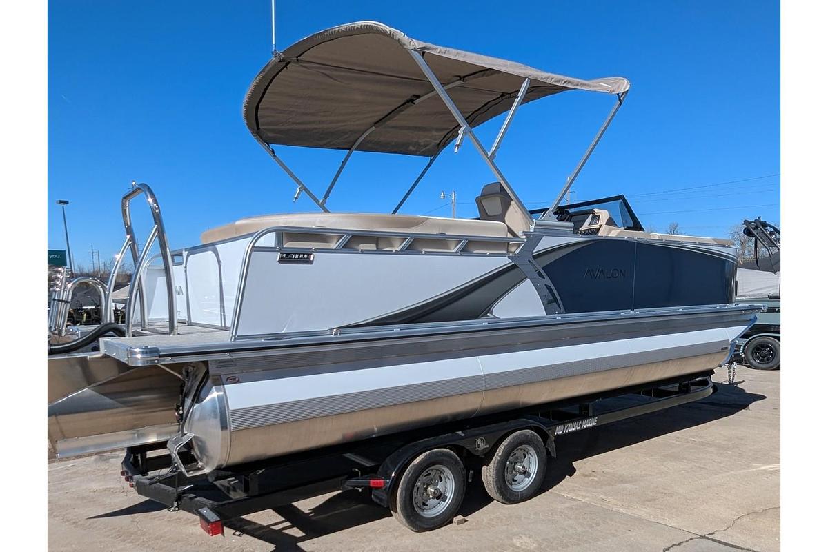 2026 Avalon 2385 LSZ Elite Windshield