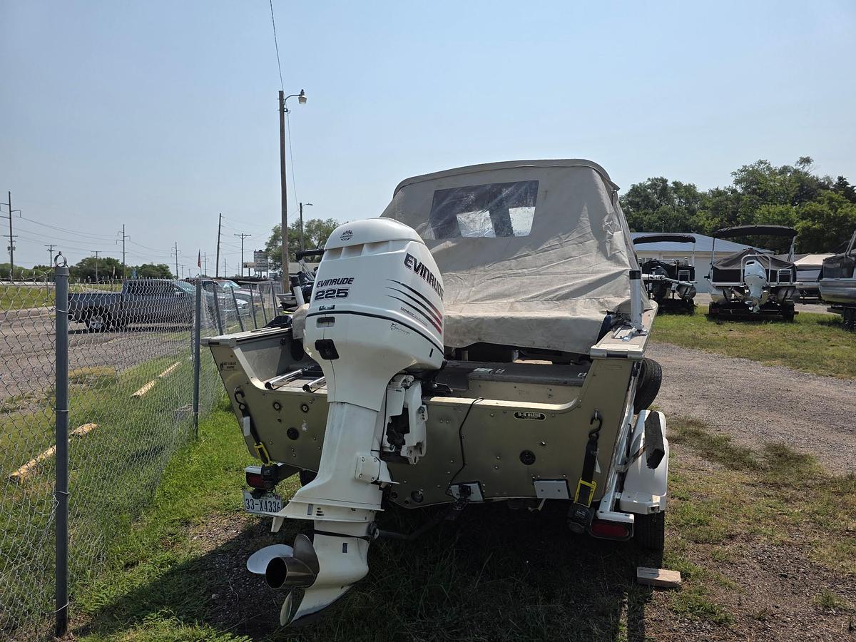 Used 2003 Alumacraft Trophy 200