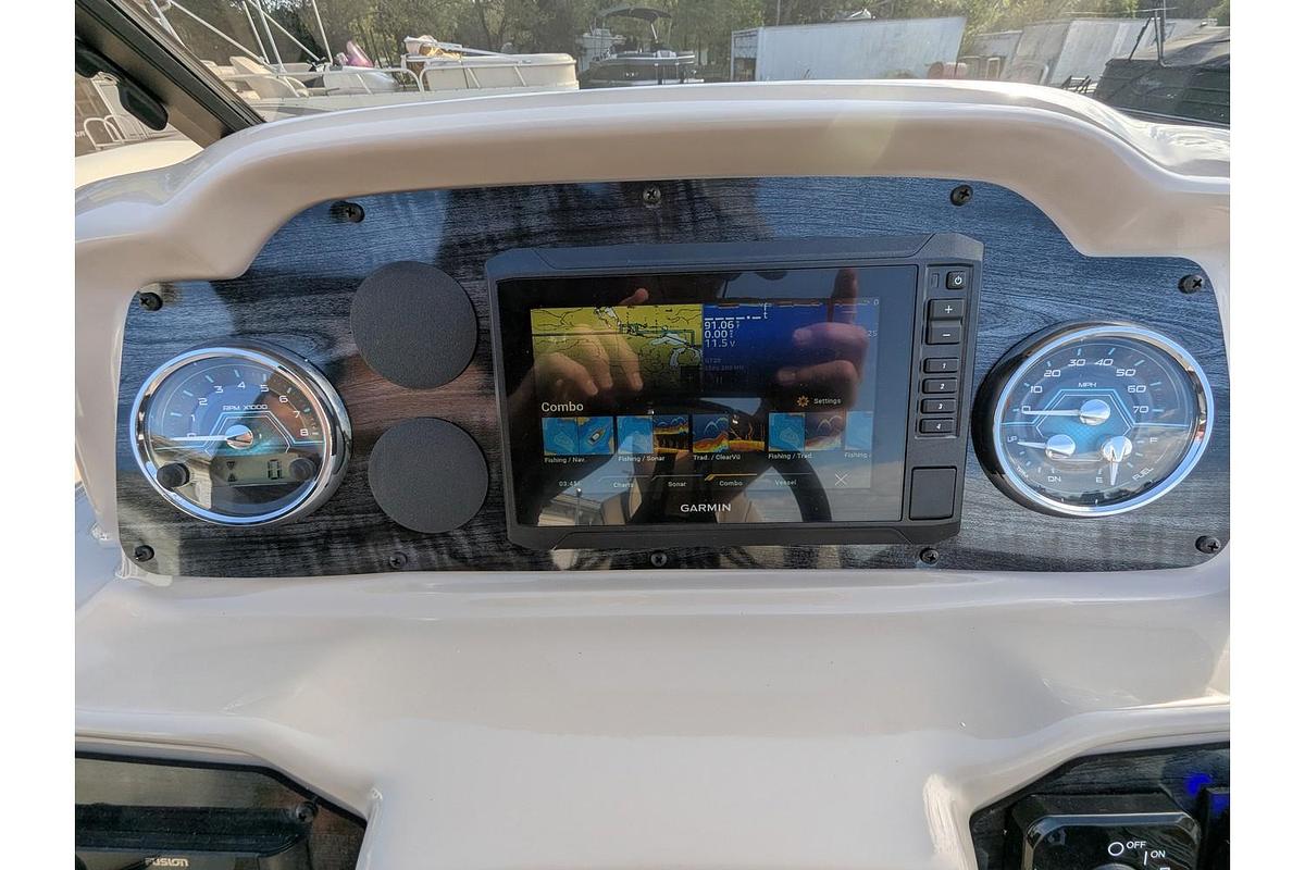 2026 Avalon 2385 LSZ Elite Windshield