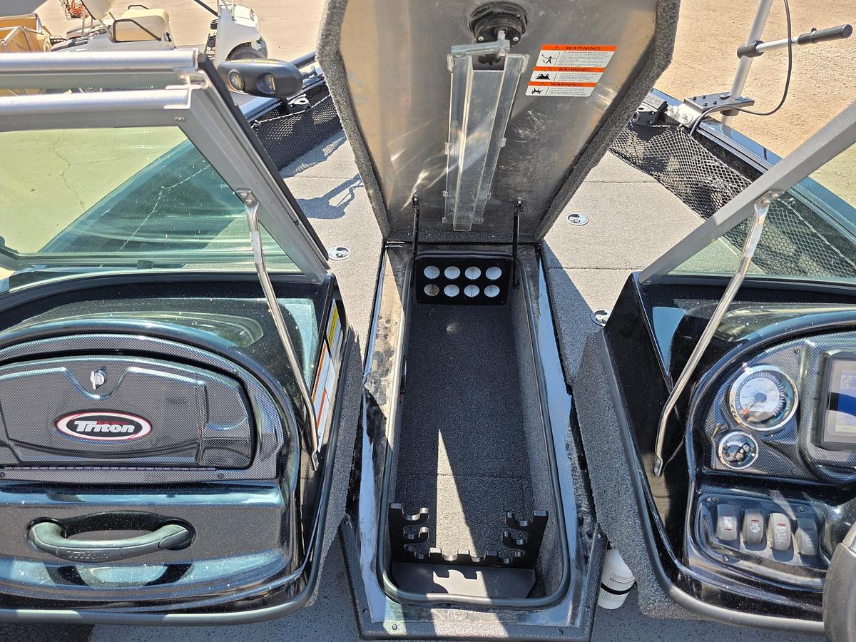 Used 2015 Triton 178 DV