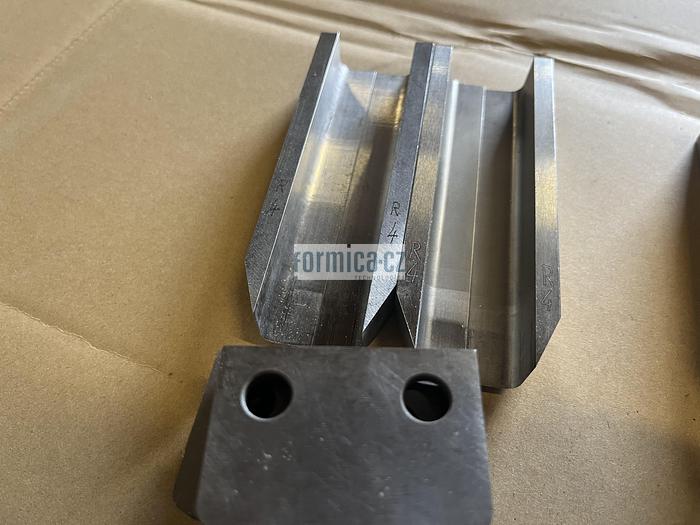 Used SCS - Corner Trim