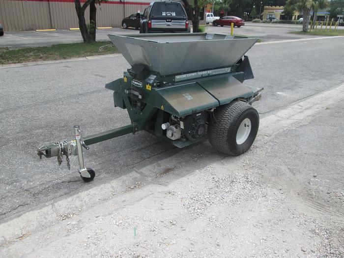 Used Turfco Widespin 1540 EC Top Dresser