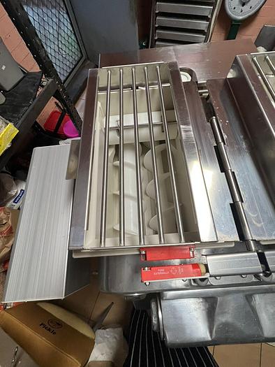 Used 2009 RHEON KN135 delivered in 2009 but NEVER used ot plugged in
