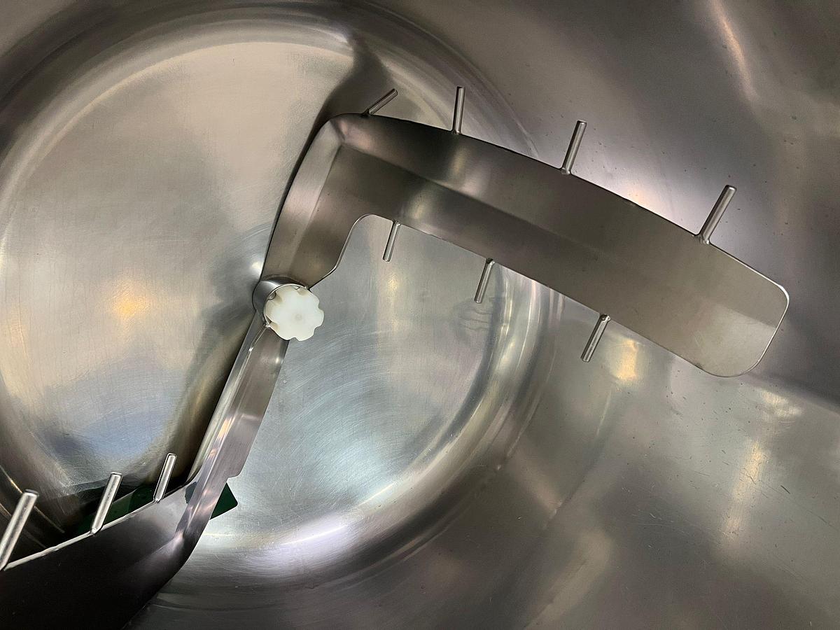 Used 2008 VAKONA 500 FM STL/B S/S Mixing vessel