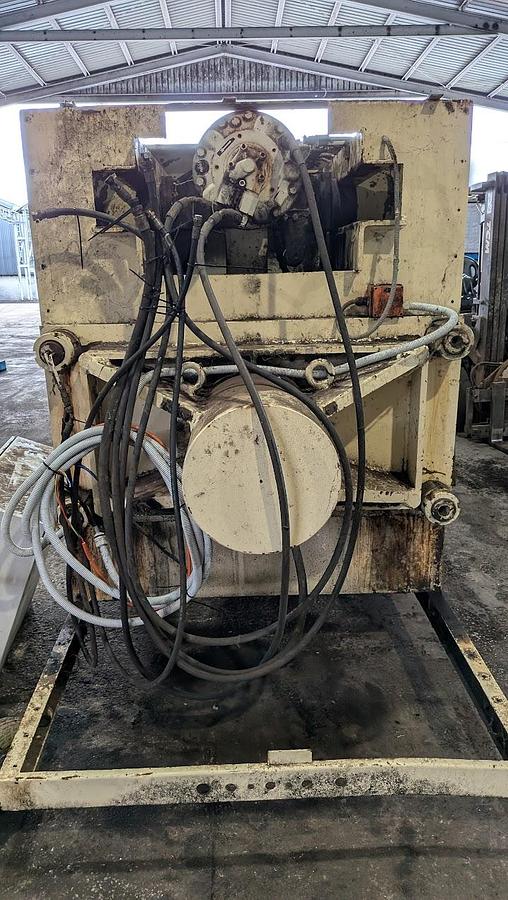 Used MARZOLA KANGURO - 1000 PROGRESSIVE DRAINING GRAPE PRESS