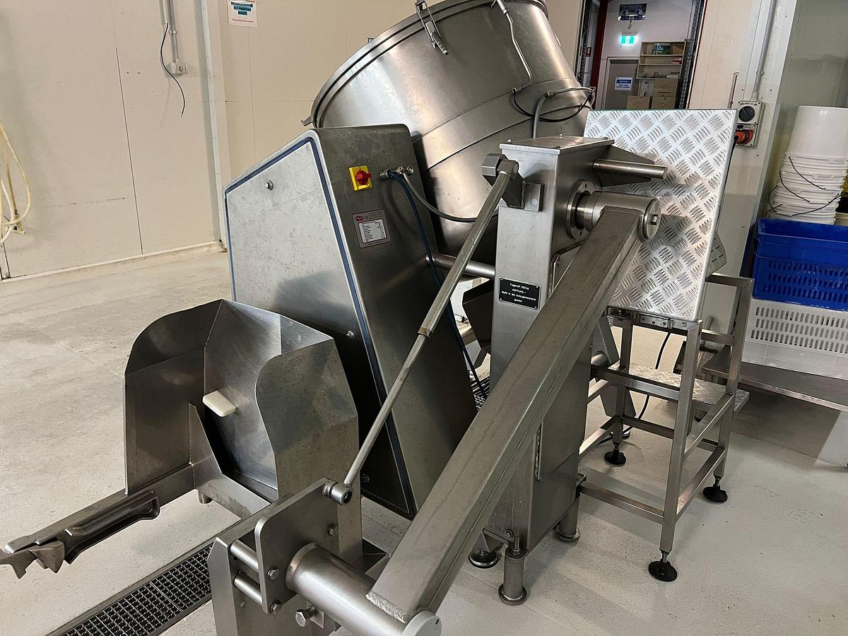 Used 2012 NILMA SALSAMAT 300 GM BRAISING PAN