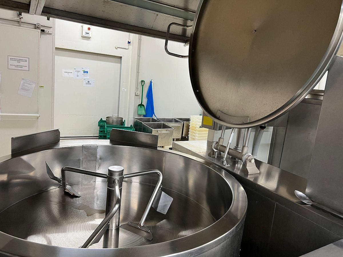 Used 2012 NILMA SALSAMAT 300 GM BRAISING PAN