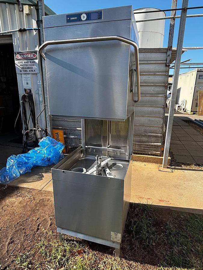 Used HOBART AM900-90B Pass Through Dish Washer