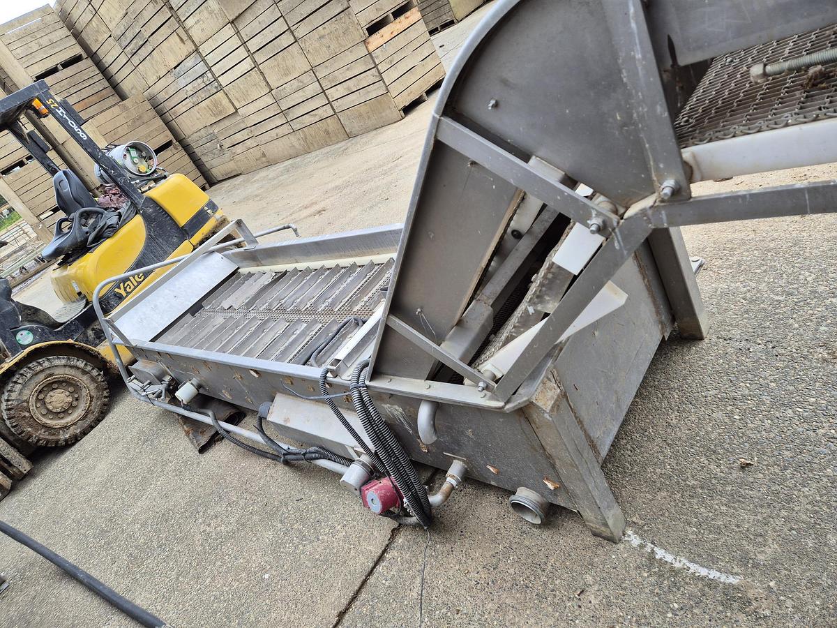 Used NO NAME  HOT WATER BLANCHER