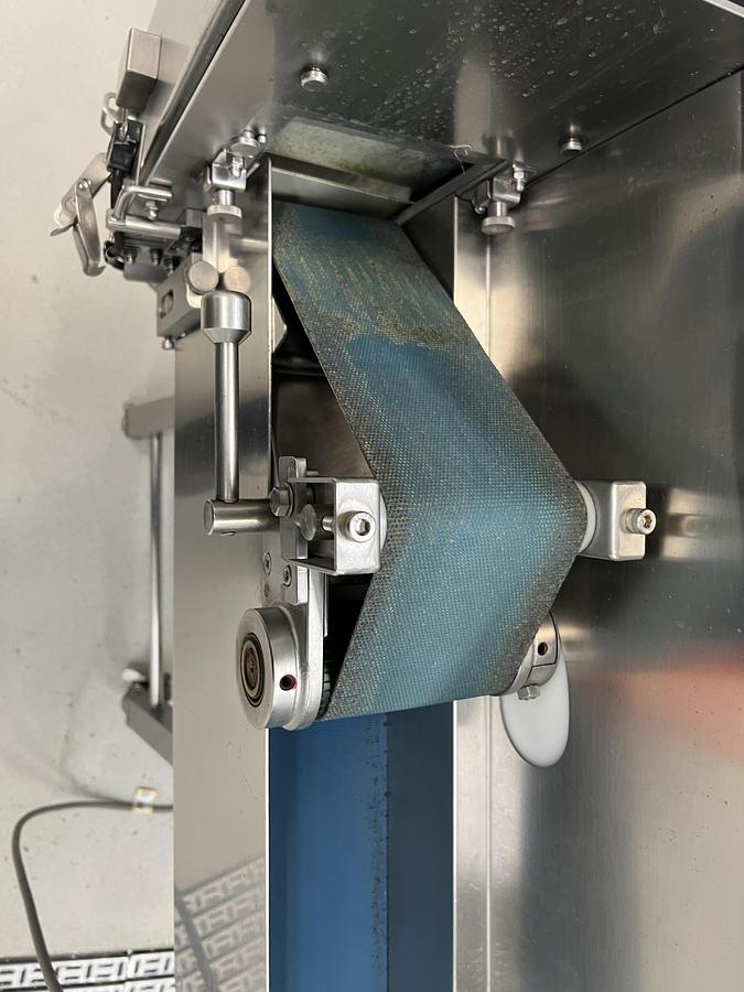 Used EMURA DC 203 3 dimensional cutter