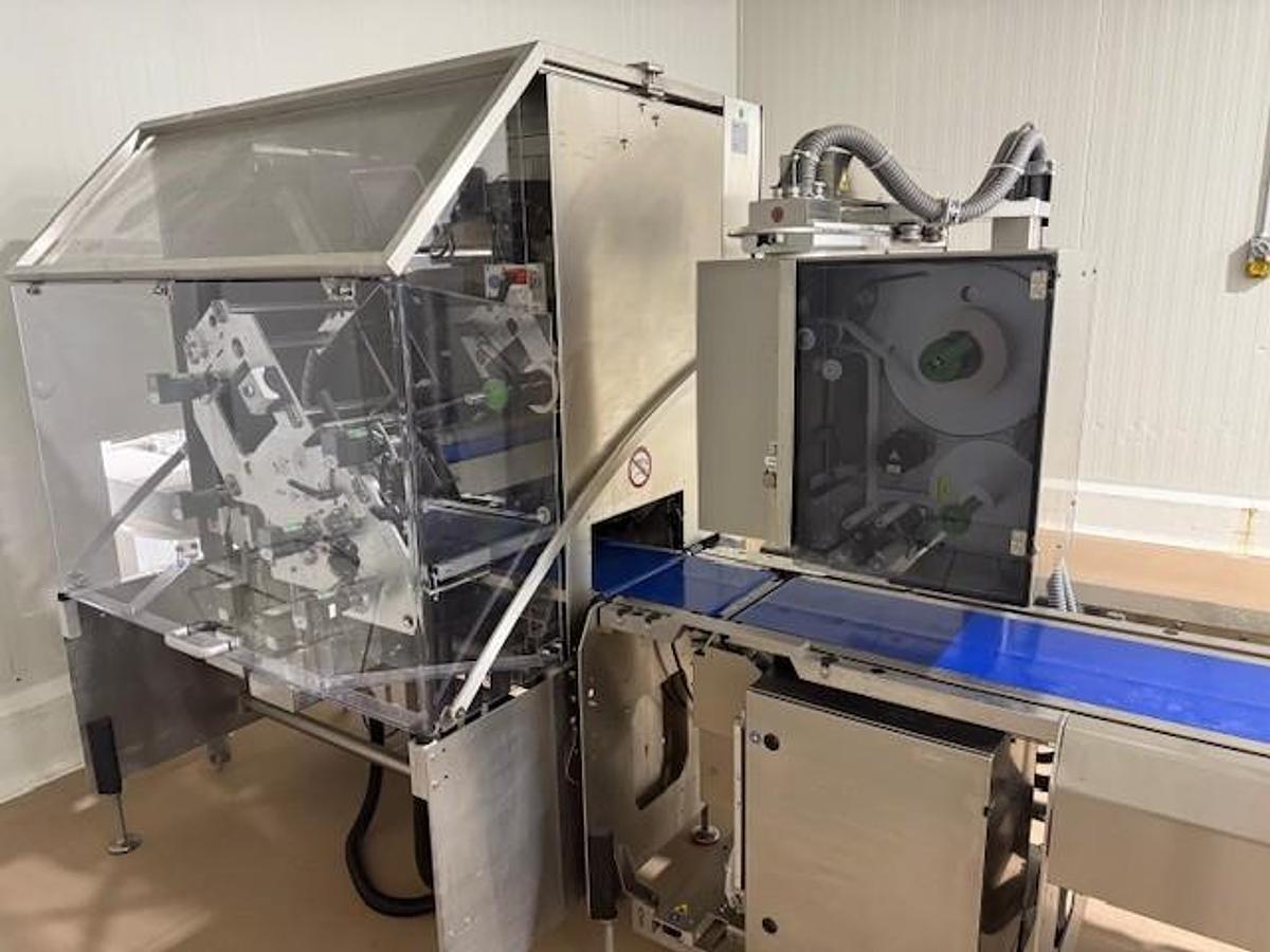 Used 2022 Multivac R245 Thermoformer Machine