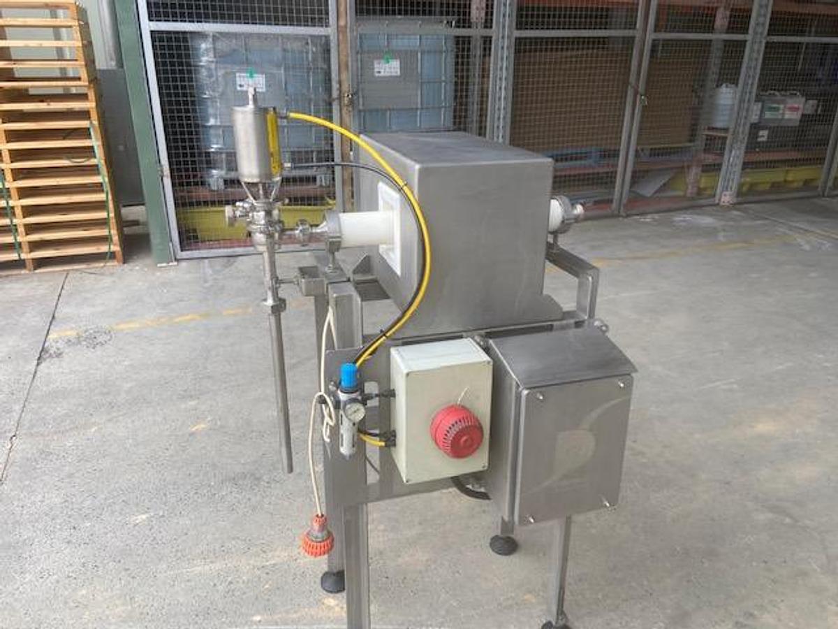 Used FORTRESS TECHNOLOGY PHANTOM LIQUID METAL DETECTOR