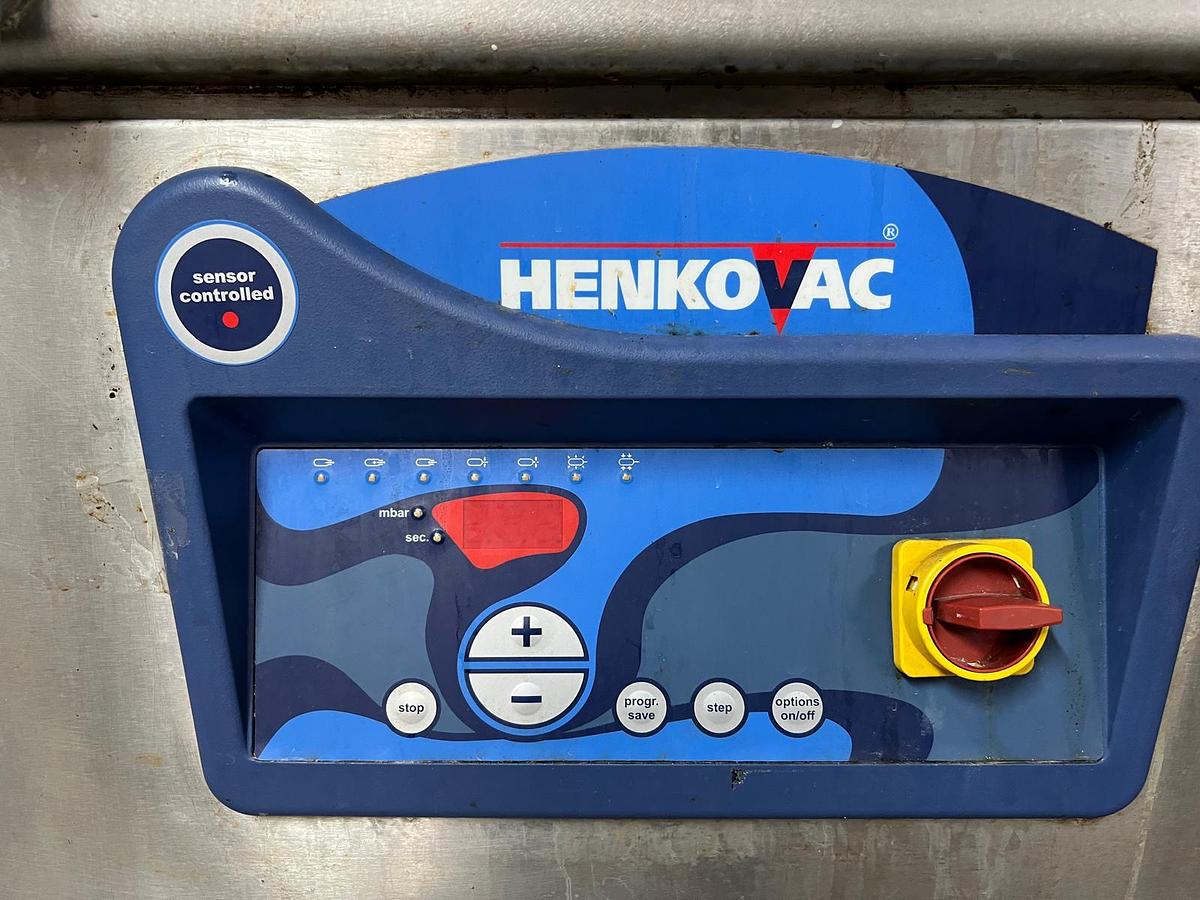 Used HENKOVAC E-453 Double chamber Vacuum Packaging Machine