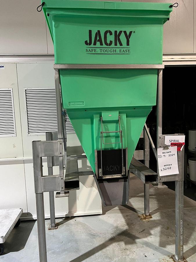 Used JACKY 1000 LITRE SIDE DISCHARGE BINS